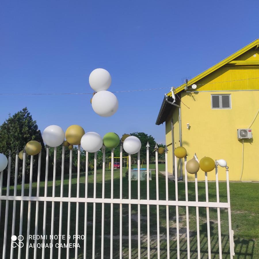 Mirella33 Apartman Palics Kültér fotó